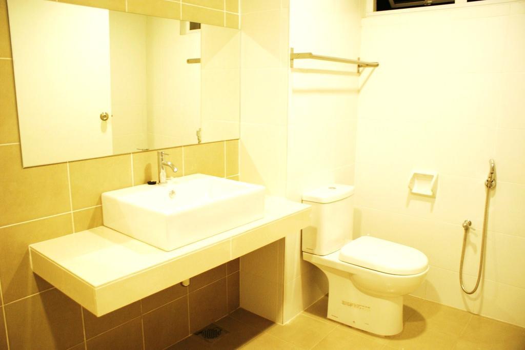 Shamrock Seaview 11 Villa Бату Феринги Екстериор снимка